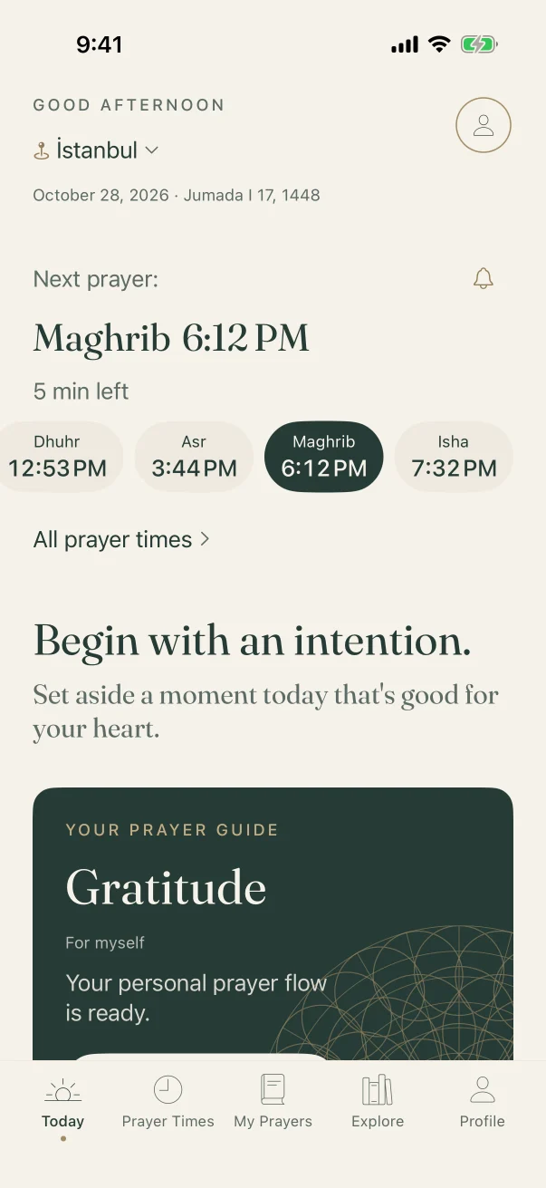 Yusran Today screen: next prayer, the day's times and the heading “Begin with an intention”